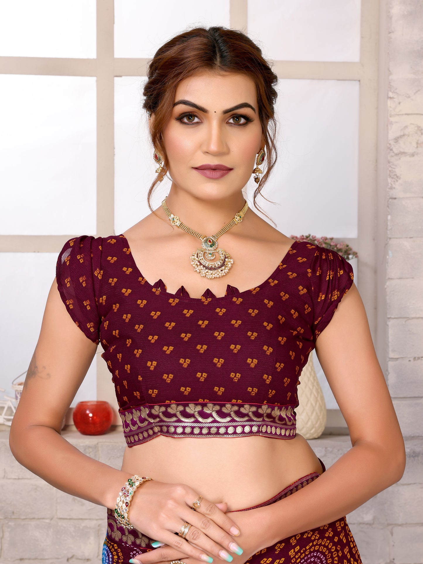 TARSHIKA BROWN FLORAL GEORGETTE SAREE WITH LACE